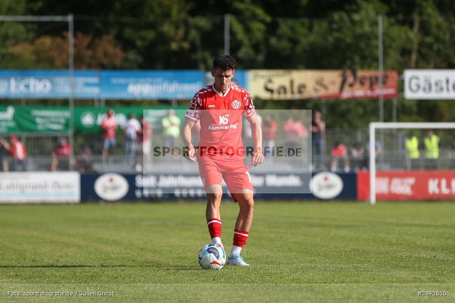 sport, action, Regionalliga Südwest, Regionale Freundschaftsspiele, Mairec-Arena, M05, Fussball, FCB, FC Bayern Alzenau, Bundesliga, Alzenau, 11.07.2025, 1. FSV Mainz 05 - Bild-ID: 2492850