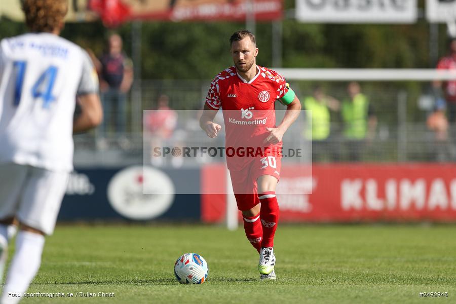 sport, action, Regionalliga Südwest, Regionale Freundschaftsspiele, Mairec-Arena, M05, Fussball, FCB, FC Bayern Alzenau, Bundesliga, Alzenau, 11.07.2025, 1. FSV Mainz 05 - Bild-ID: 2492943