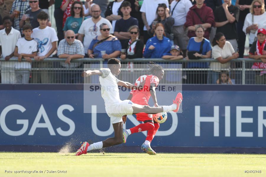 sport, action, Regionalliga Südwest, Regionale Freundschaftsspiele, Mairec-Arena, M05, Fussball, FCB, FC Bayern Alzenau, Bundesliga, Alzenau, 11.07.2025, 1. FSV Mainz 05 - Bild-ID: 2492948