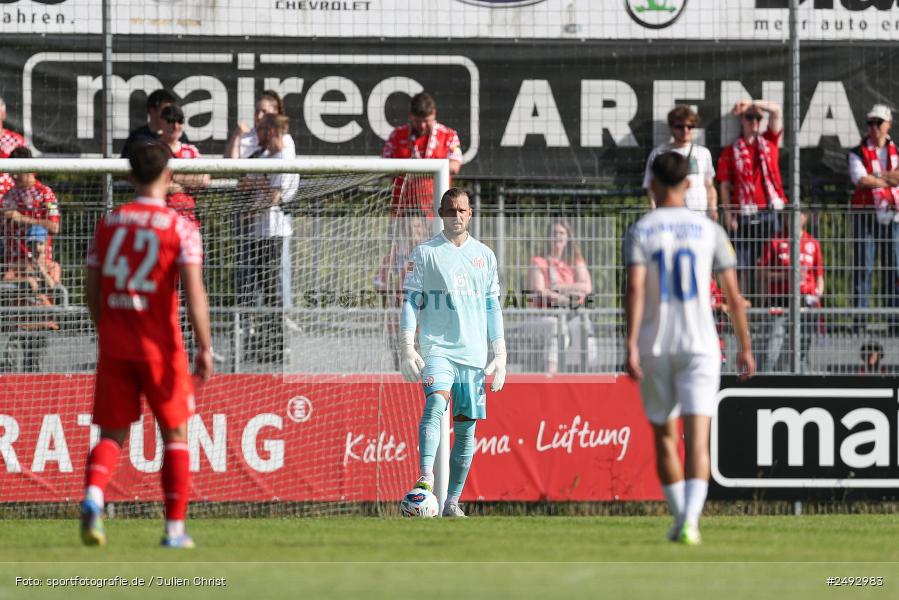 sport, action, Regionalliga Südwest, Regionale Freundschaftsspiele, Mairec-Arena, M05, Fussball, FCB, FC Bayern Alzenau, Bundesliga, Alzenau, 11.07.2025, 1. FSV Mainz 05 - Bild-ID: 2492983