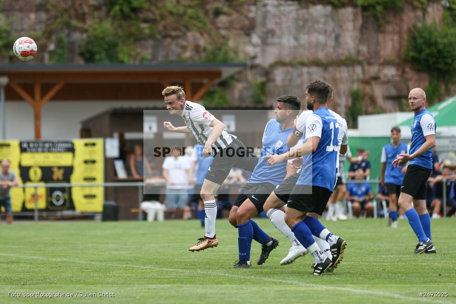 Sportgelände, Kembach, 12.07.2025, sport, action, Fussball, Gruppe A, 50. Stadtmeisterschaft Wertheim, DHK, SVE, Kickers DHK Wertheim, SV Eintracht Nassig - Bild-ID: 2493525