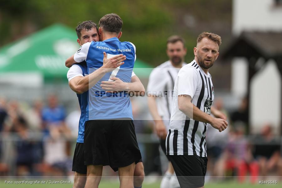 Sportgelände, Kembach, 12.07.2025, sport, action, Fussball, Gruppe A, 50. Stadtmeisterschaft Wertheim, DHK, SVE, Kickers DHK Wertheim, SV Eintracht Nassig - Bild-ID: 2493545
