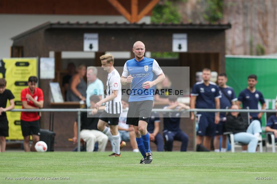 Sportgelände, Kembach, 12.07.2025, sport, action, Fussball, Gruppe A, 50. Stadtmeisterschaft Wertheim, DHK, SVE, Kickers DHK Wertheim, SV Eintracht Nassig - Bild-ID: 2493681