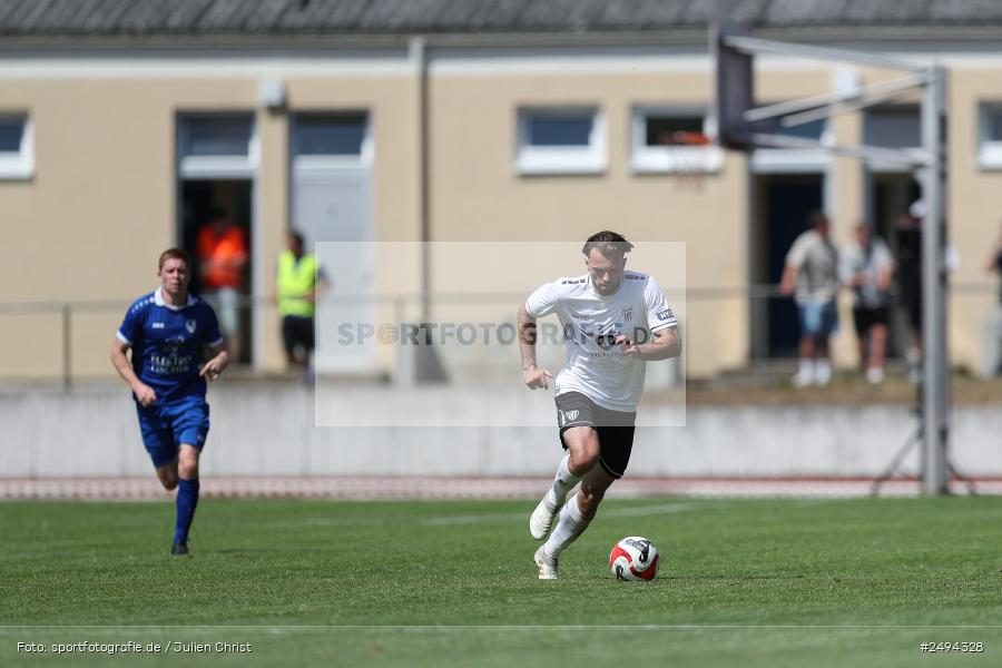 sport, action, Toto-Pokal Runde 1, Sportgelände, Fussball, FCS, FC06, Bad Kissingen, BFV, 19.07.2025, 1. FC Schweinfurt 1905, 1. FC 06 Bad Kissingen - Bild-ID: 2494328
