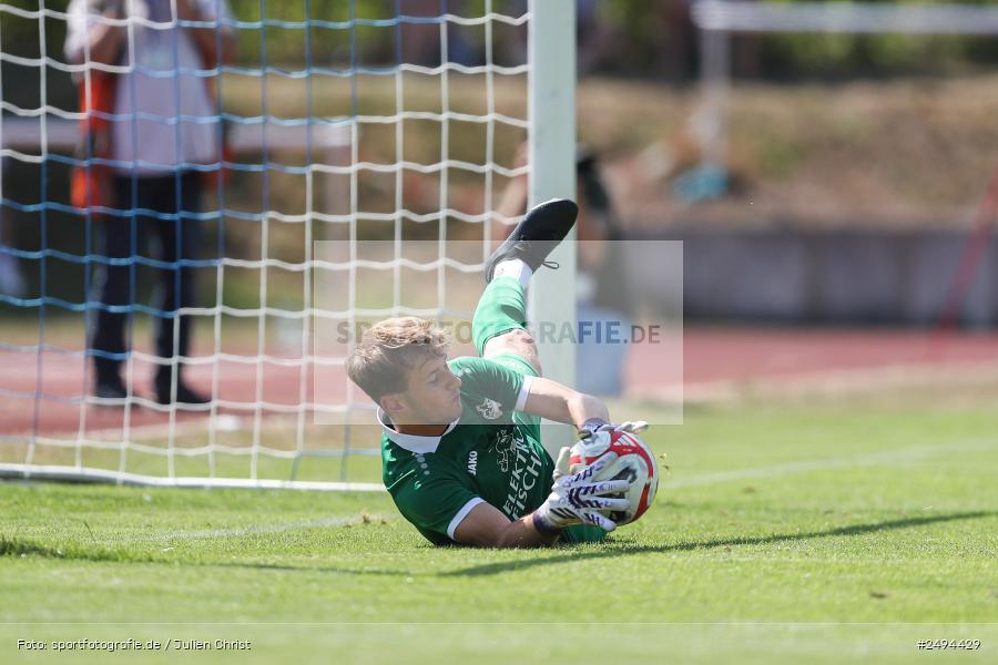 sport, action, Toto-Pokal Runde 1, Sportgelände, Fussball, FCS, FC06, Bad Kissingen, BFV, 19.07.2025, 1. FC Schweinfurt 1905, 1. FC 06 Bad Kissingen - Bild-ID: 2494429