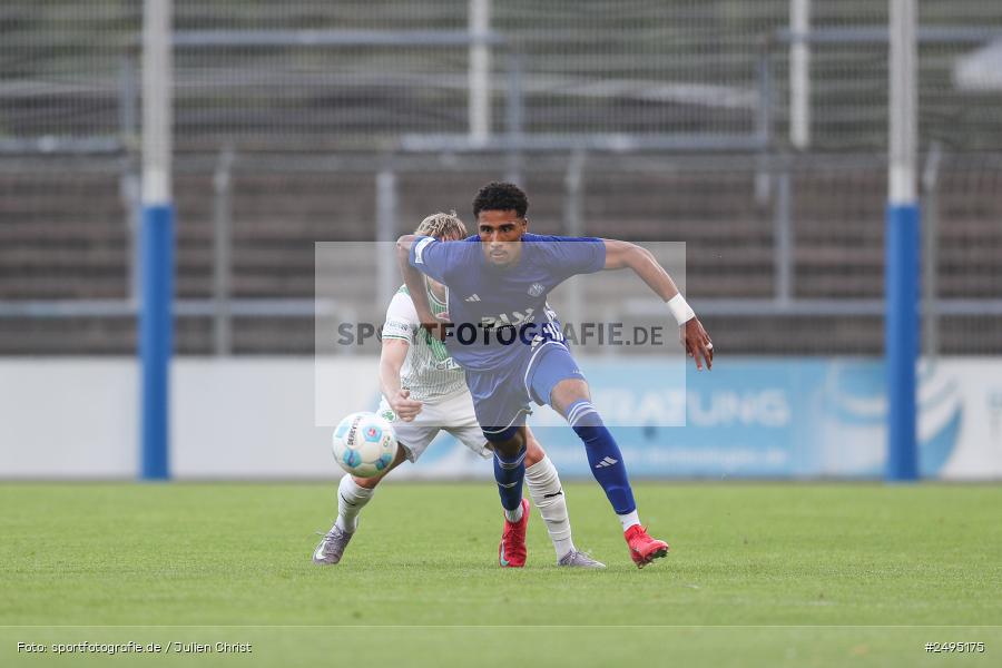sport, action, Stadion am Schönbusch, SpVgg Greuther Fürth II, SVA, SV Viktoria Aschaffenburg, SGF, Regionalliga Bayern, Fussball, BFV, Aschaffenburg, 25.07.2025, 1. Spieltag - Bild-ID: 2495175