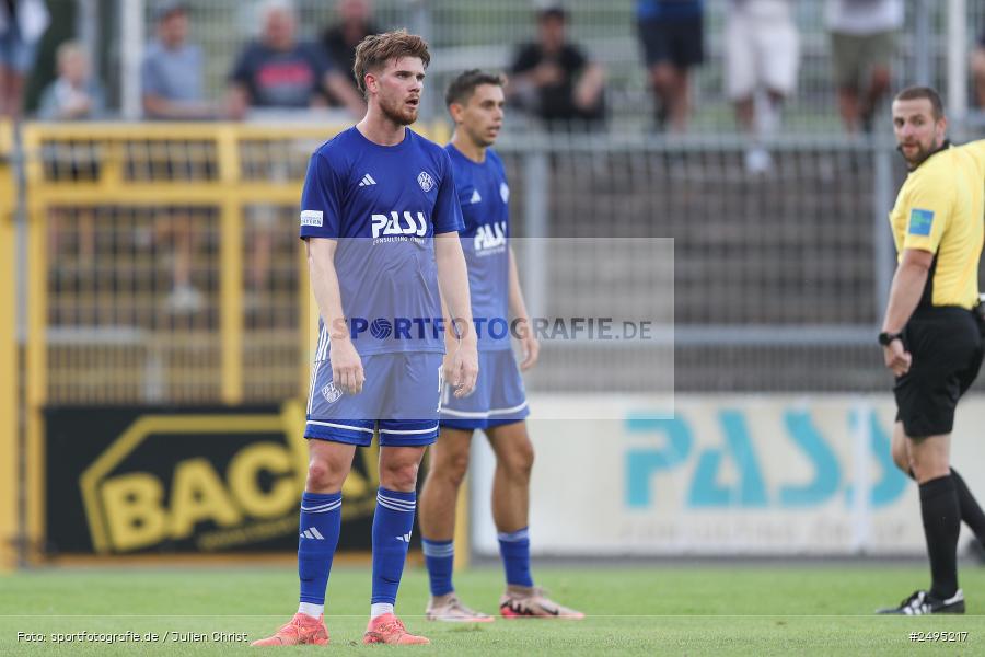 sport, action, Stadion am Schönbusch, SpVgg Greuther Fürth II, SVA, SV Viktoria Aschaffenburg, SGF, Regionalliga Bayern, Fussball, BFV, Aschaffenburg, 25.07.2025, 1. Spieltag - Bild-ID: 2495217