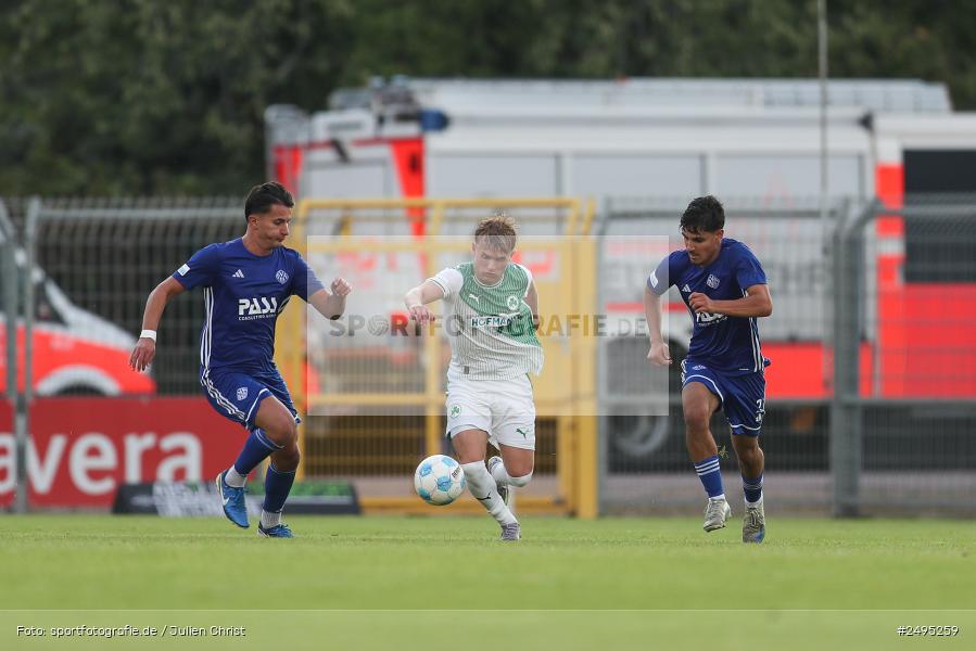 sport, action, Stadion am Schönbusch, SpVgg Greuther Fürth II, SVA, SV Viktoria Aschaffenburg, SGF, Regionalliga Bayern, Fussball, BFV, Aschaffenburg, 25.07.2025, 1. Spieltag - Bild-ID: 2495259