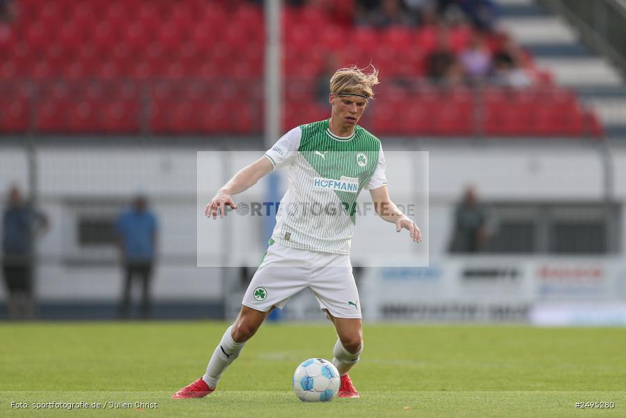 sport, action, Stadion am Schönbusch, SpVgg Greuther Fürth II, SVA, SV Viktoria Aschaffenburg, SGF, Regionalliga Bayern, Fussball, BFV, Aschaffenburg, 25.07.2025, 1. Spieltag - Bild-ID: 2495280