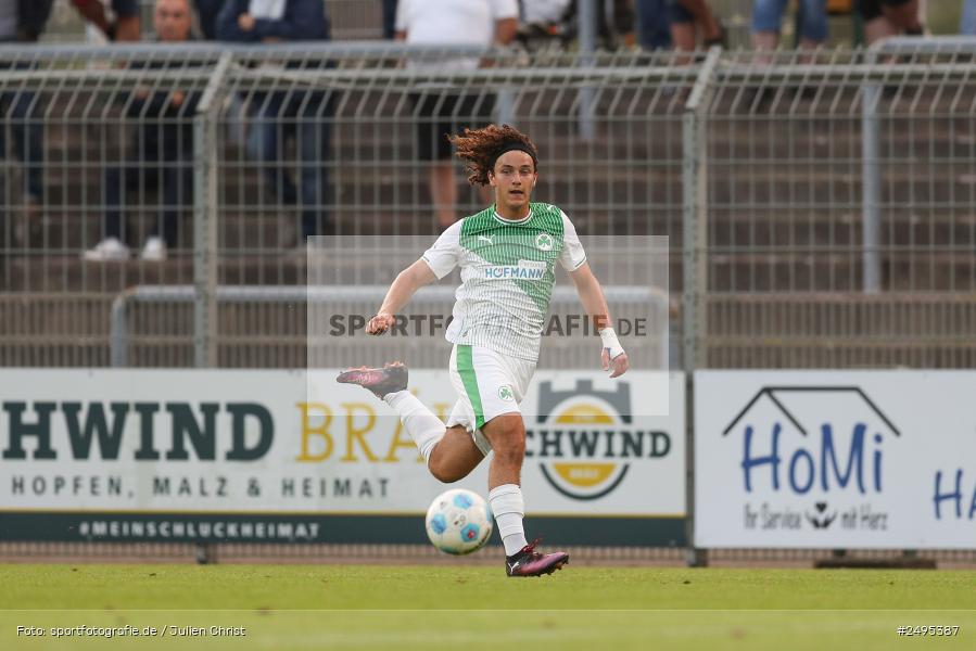 sport, action, Stadion am Schönbusch, SpVgg Greuther Fürth II, SVA, SV Viktoria Aschaffenburg, SGF, Regionalliga Bayern, Fussball, BFV, Aschaffenburg, 25.07.2025, 1. Spieltag - Bild-ID: 2495387