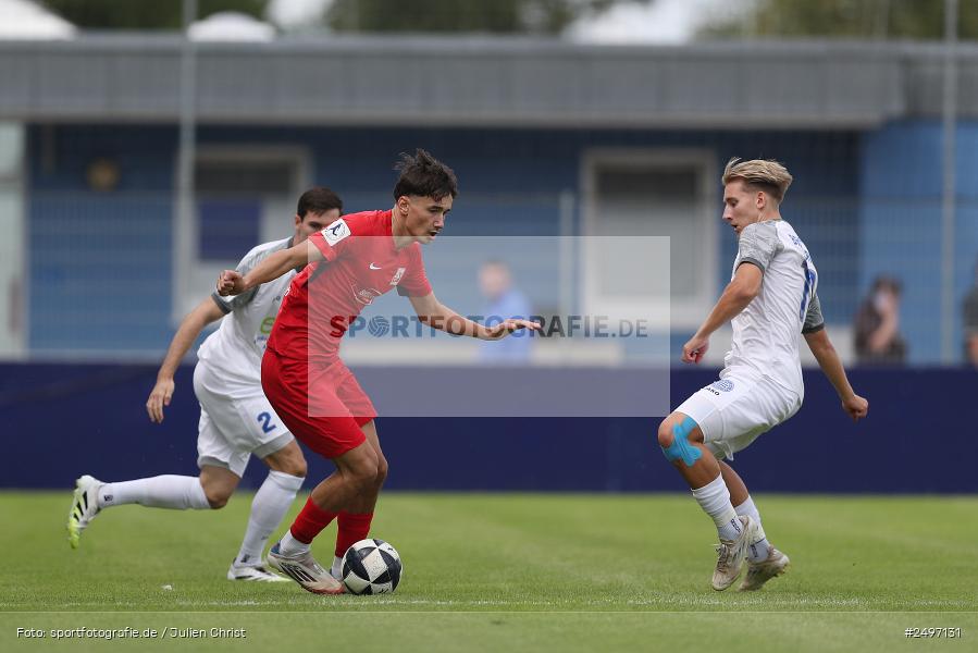 Mairec Arena, Alzenau, 02.08.2025, sport, action, Fussball, 1. Spieltag, Regionalliga Südwest, TSV, FCB, TSV Schott Mainz, FC Bayern Alzenau - Bild-ID: 2497131