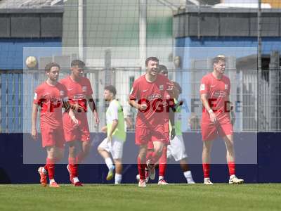Fotos von FC Bayern Alzenau - TSV Schott Mainz auf sportfotografie.de