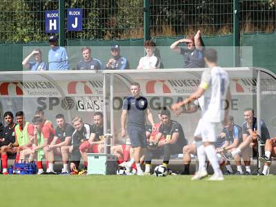 Fotos von FC Bayern Alzenau - TSV Schott Mainz auf sportfotografie.de