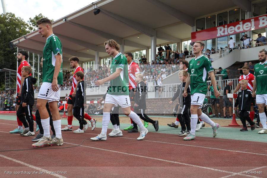 sport, action, Schweinfurt, Sachs-Stadion, Fussball, FCS, FCE, Energie Cottbus, DFB, 3. Liga, 2. Spieltag, 1. FC Schweinfurt 1905, 08.08.2025 - Bild-ID: 2498481