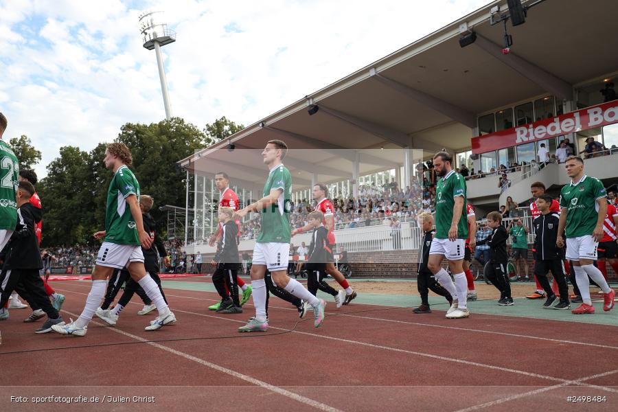 sport, action, Schweinfurt, Sachs-Stadion, Fussball, FCS, FCE, Energie Cottbus, DFB, 3. Liga, 2. Spieltag, 1. FC Schweinfurt 1905, 08.08.2025 - Bild-ID: 2498484