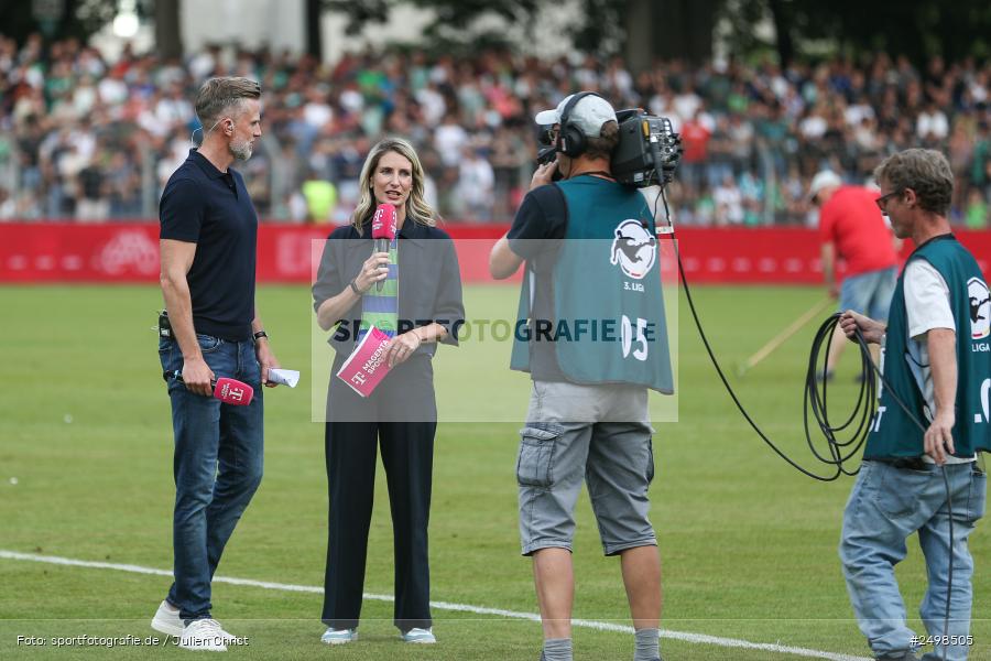 sport, action, Schweinfurt, Sachs-Stadion, Fussball, FCS, FCE, Energie Cottbus, DFB, 3. Liga, 2. Spieltag, 1. FC Schweinfurt 1905, 08.08.2025 - Bild-ID: 2498505