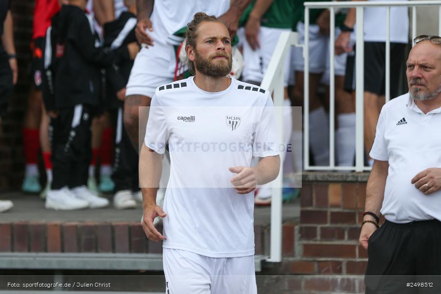 sport, action, Schweinfurt, Sachs-Stadion, Fussball, FCS, FCE, Energie Cottbus, DFB, 3. Liga, 2. Spieltag, 1. FC Schweinfurt 1905, 08.08.2025 - Bild-ID: 2498512