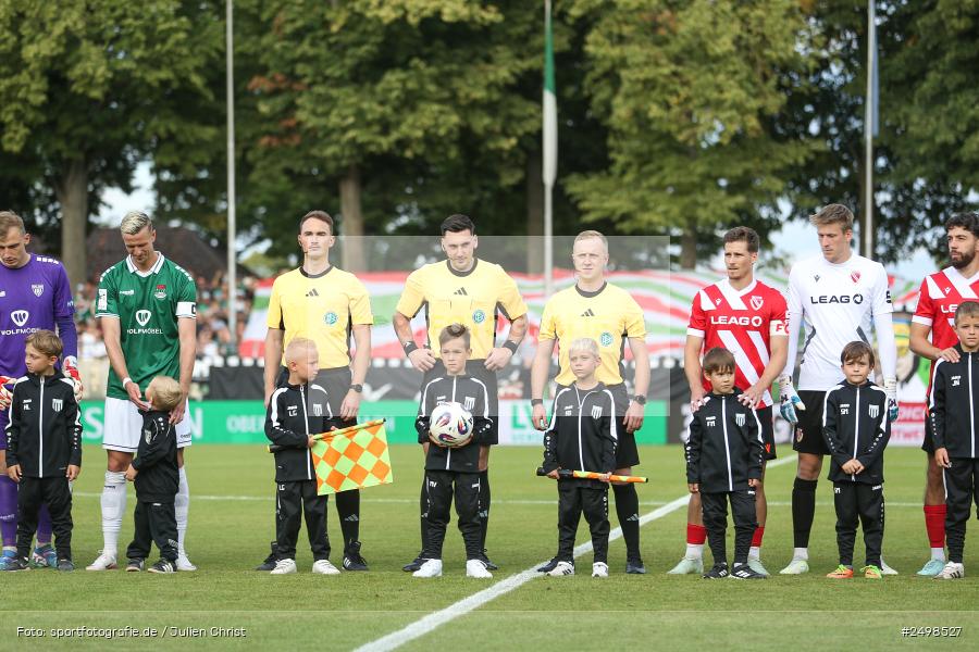 sport, action, Schweinfurt, Sachs-Stadion, Fussball, FCS, FCE, Energie Cottbus, DFB, 3. Liga, 2. Spieltag, 1. FC Schweinfurt 1905, 08.08.2025 - Bild-ID: 2498527