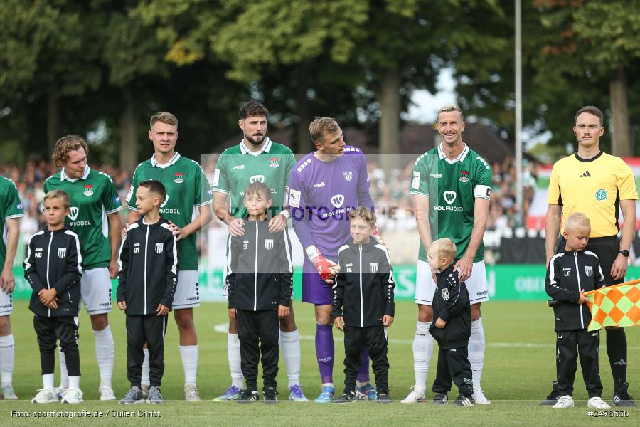 sport, action, Schweinfurt, Sachs-Stadion, Fussball, FCS, FCE, Energie Cottbus, DFB, 3. Liga, 2. Spieltag, 1. FC Schweinfurt 1905, 08.08.2025 - Bild-ID: 2498530