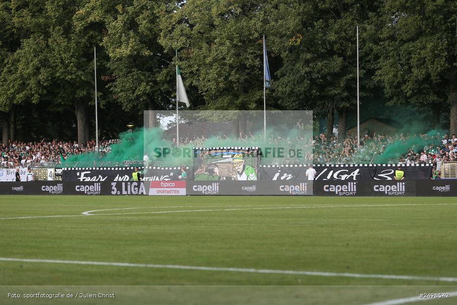 sport, action, Schweinfurt, Sachs-Stadion, Fussball, FCS, FCE, Energie Cottbus, DFB, 3. Liga, 2. Spieltag, 1. FC Schweinfurt 1905, 08.08.2025 - Bild-ID: 2498542