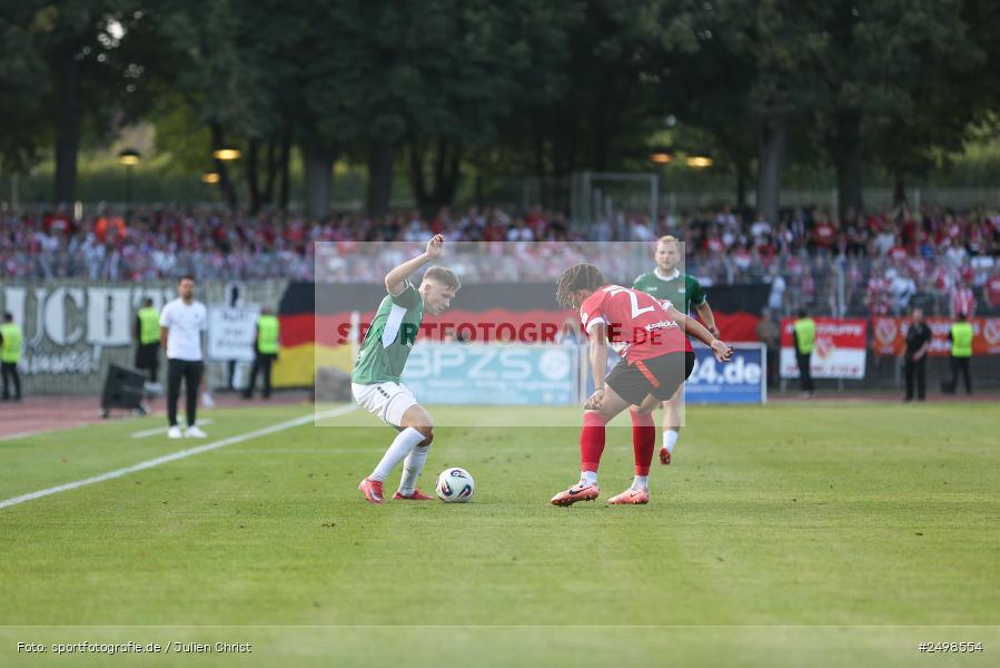 sport, action, Schweinfurt, Sachs-Stadion, Fussball, FCS, FCE, Energie Cottbus, DFB, 3. Liga, 2. Spieltag, 1. FC Schweinfurt 1905, 08.08.2025 - Bild-ID: 2498554