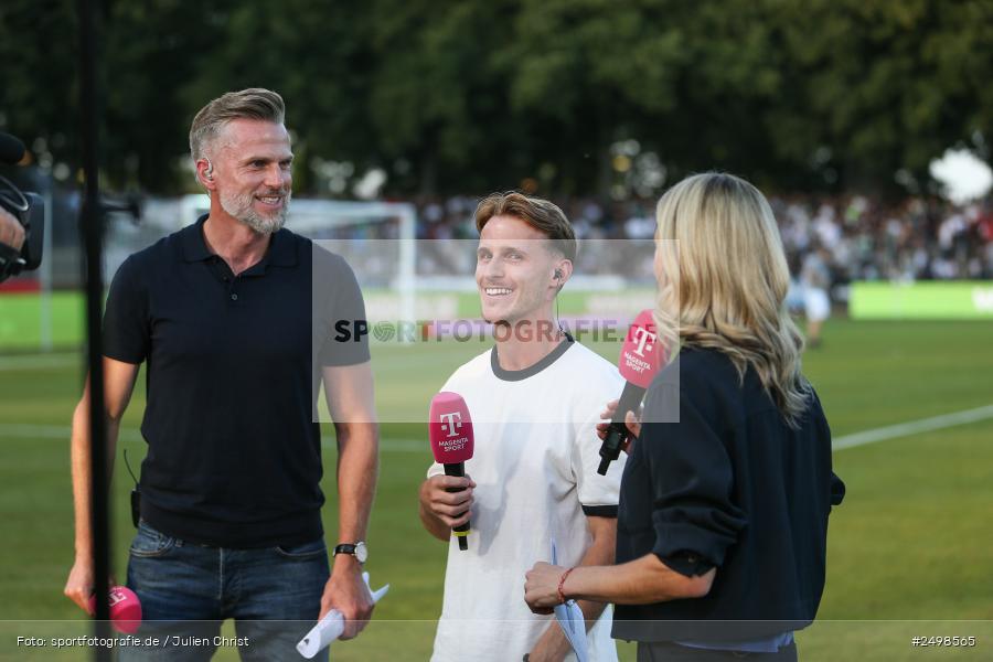 sport, action, Schweinfurt, Sachs-Stadion, Fussball, FCS, FCE, Energie Cottbus, DFB, 3. Liga, 2. Spieltag, 1. FC Schweinfurt 1905, 08.08.2025 - Bild-ID: 2498565