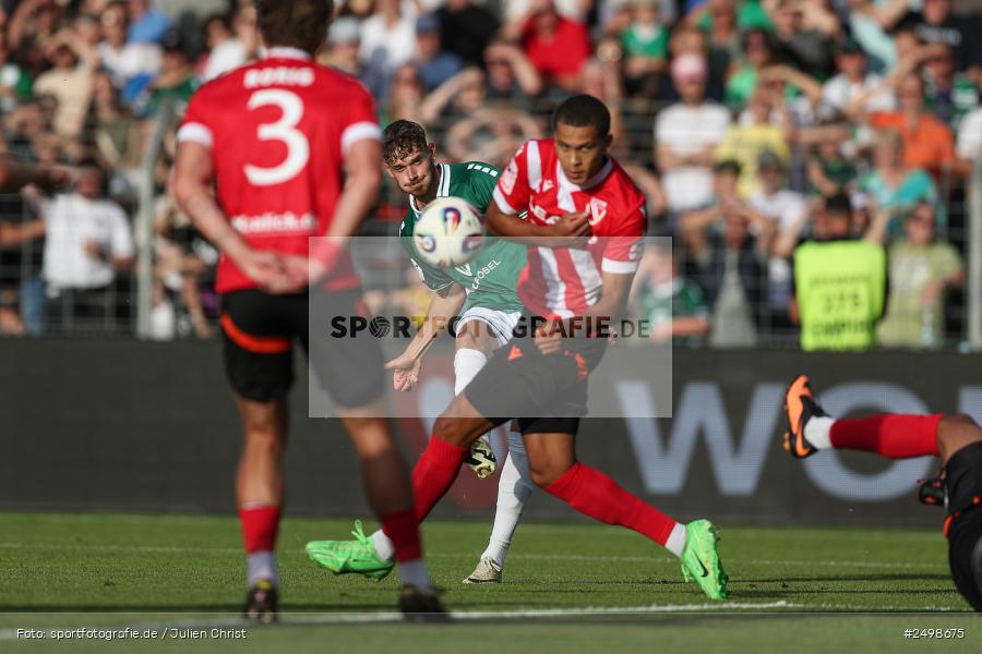 sport, action, Schweinfurt, Sachs-Stadion, Fussball, FCS, FCE, Energie Cottbus, DFB, 3. Liga, 2. Spieltag, 1. FC Schweinfurt 1905, 08.08.2025 - Bild-ID: 2498675