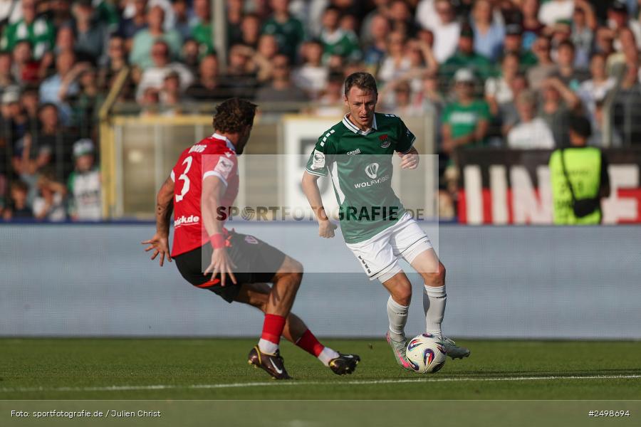 sport, action, Schweinfurt, Sachs-Stadion, Fussball, FCS, FCE, Energie Cottbus, DFB, 3. Liga, 2. Spieltag, 1. FC Schweinfurt 1905, 08.08.2025 - Bild-ID: 2498694