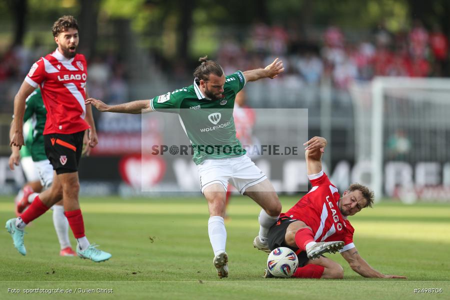 sport, action, Schweinfurt, Sachs-Stadion, Fussball, FCS, FCE, Energie Cottbus, DFB, 3. Liga, 2. Spieltag, 1. FC Schweinfurt 1905, 08.08.2025 - Bild-ID: 2498704