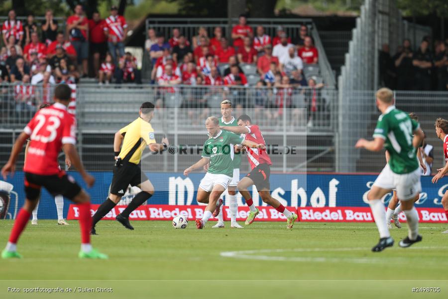 sport, action, Schweinfurt, Sachs-Stadion, Fussball, FCS, FCE, Energie Cottbus, DFB, 3. Liga, 2. Spieltag, 1. FC Schweinfurt 1905, 08.08.2025 - Bild-ID: 2498705