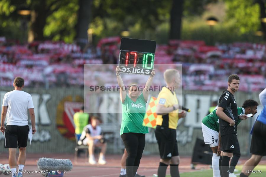 sport, action, Schweinfurt, Sachs-Stadion, Fussball, FCS, FCE, Energie Cottbus, DFB, 3. Liga, 2. Spieltag, 1. FC Schweinfurt 1905, 08.08.2025 - Bild-ID: 2498718