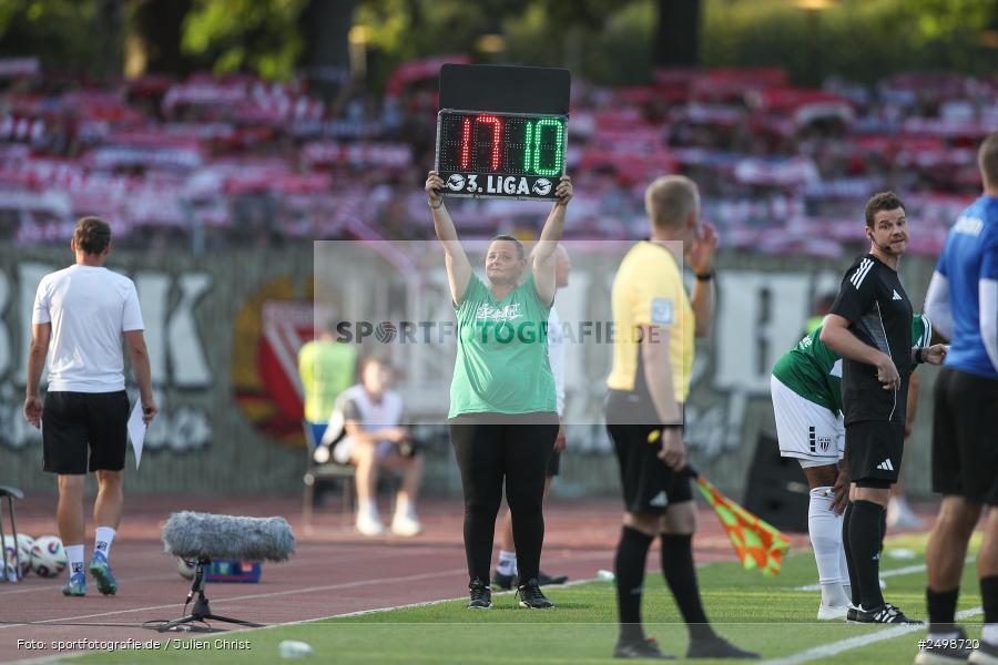 sport, action, Schweinfurt, Sachs-Stadion, Fussball, FCS, FCE, Energie Cottbus, DFB, 3. Liga, 2. Spieltag, 1. FC Schweinfurt 1905, 08.08.2025 - Bild-ID: 2498720