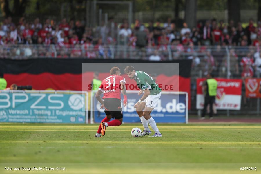 sport, action, Schweinfurt, Sachs-Stadion, Fussball, FCS, FCE, Energie Cottbus, DFB, 3. Liga, 2. Spieltag, 1. FC Schweinfurt 1905, 08.08.2025 - Bild-ID: 2498743