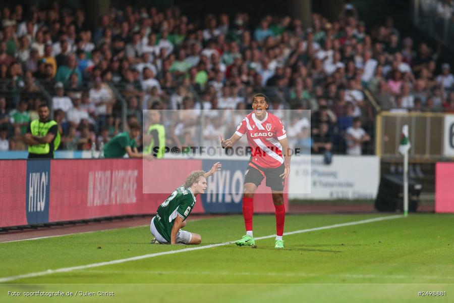 sport, action, Schweinfurt, Sachs-Stadion, Fussball, FCS, FCE, Energie Cottbus, DFB, 3. Liga, 2. Spieltag, 1. FC Schweinfurt 1905, 08.08.2025 - Bild-ID: 2498881