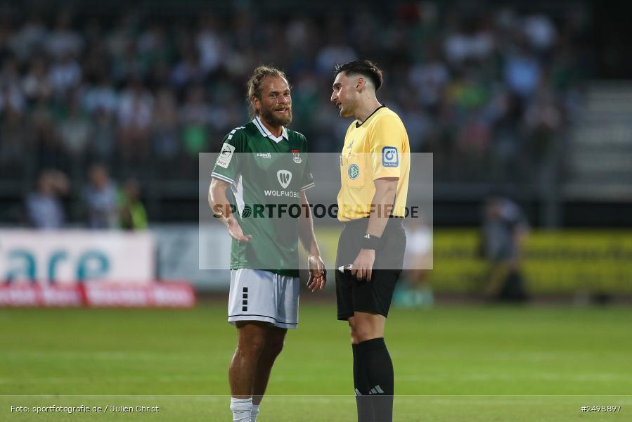 sport, action, Schweinfurt, Sachs-Stadion, Fussball, FCS, FCE, Energie Cottbus, DFB, 3. Liga, 2. Spieltag, 1. FC Schweinfurt 1905, 08.08.2025 - Bild-ID: 2498897