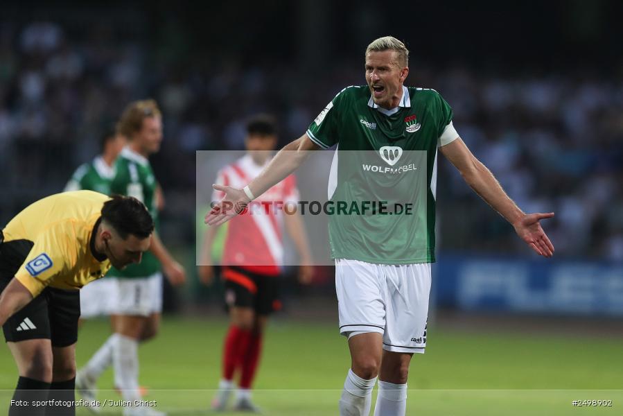 sport, action, Schweinfurt, Sachs-Stadion, Fussball, FCS, FCE, Energie Cottbus, DFB, 3. Liga, 2. Spieltag, 1. FC Schweinfurt 1905, 08.08.2025 - Bild-ID: 2498902