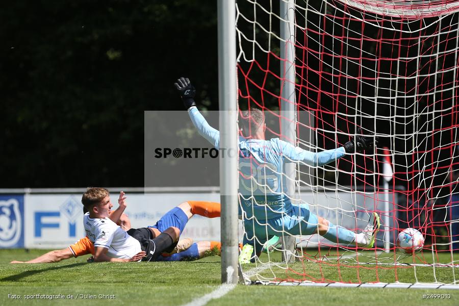 Fuhrmann Arena, Frammersbach, 09.08.2025, sport, action, DFL, DFB, Fussball, Regionalfreundschaftsspiele, 3. Liga, SVD, FCS, 1. FC Schweinfurt 1905, SV Darmstadt 98 - Bild-ID: 2499010