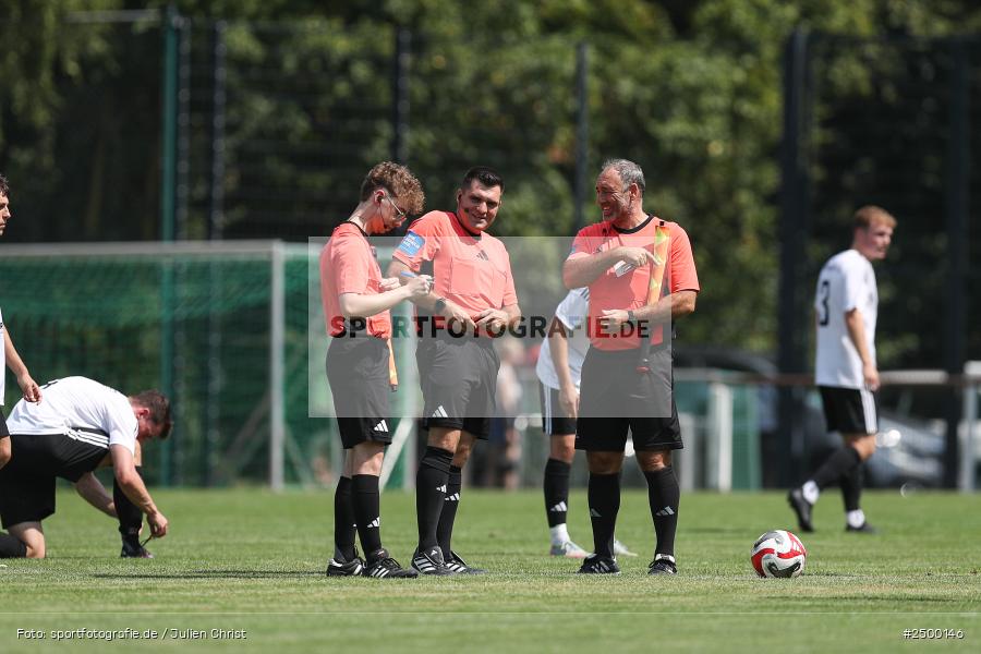 sport, action, Sportgelände, SVB, SV Birkenfeld, Fussball, FCV, FC Viktoria Mömlingen, Birkenfeld, Bezirksliga Unterfranken West, BFV, 5. Spieltag, 15.08.2025 - Bild-ID: 2500146