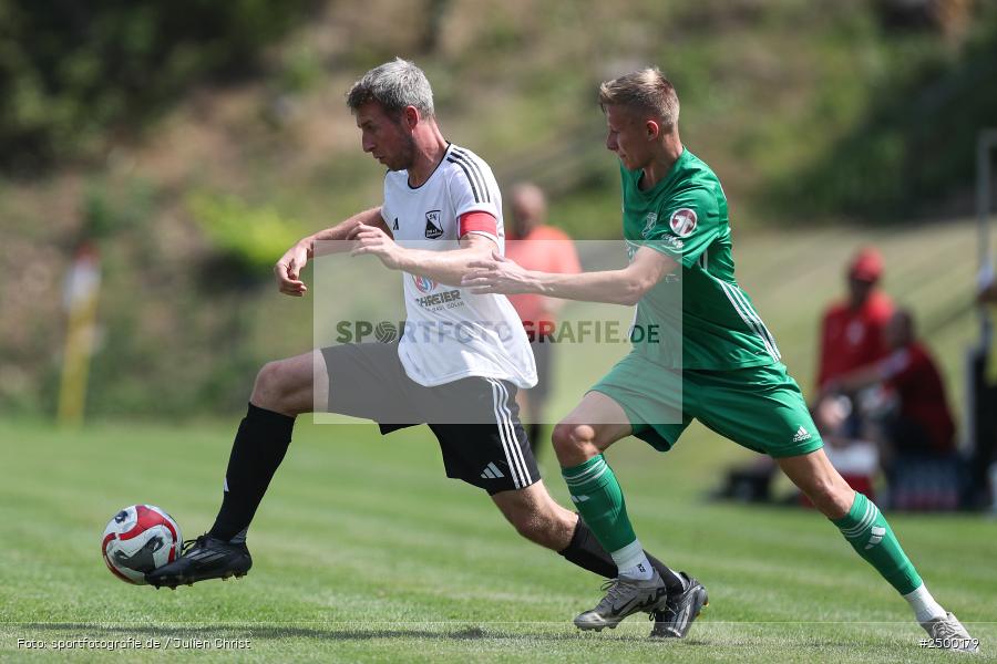 sport, action, Sportgelände, SVB, SV Birkenfeld, Fussball, FCV, FC Viktoria Mömlingen, Birkenfeld, Bezirksliga Unterfranken West, BFV, 5. Spieltag, 15.08.2025 - Bild-ID: 2500179