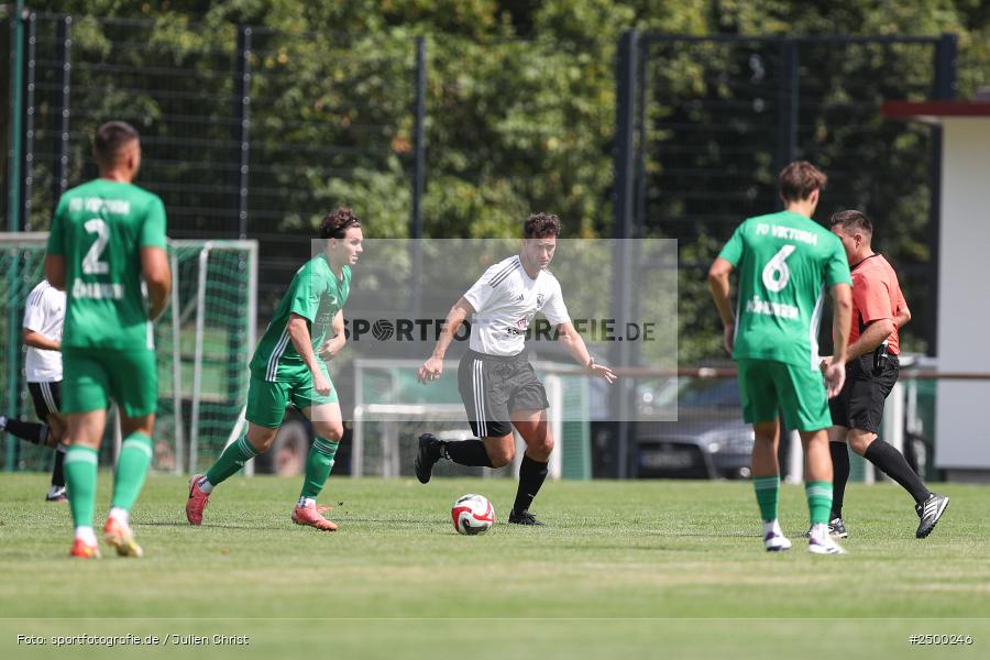 sport, action, Sportgelände, SVB, SV Birkenfeld, Fussball, FCV, FC Viktoria Mömlingen, Birkenfeld, Bezirksliga Unterfranken West, BFV, 5. Spieltag, 15.08.2025 - Bild-ID: 2500246
