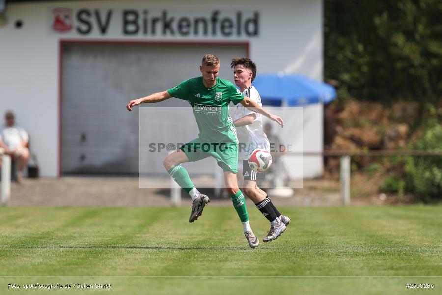 sport, action, Sportgelände, SVB, SV Birkenfeld, Fussball, FCV, FC Viktoria Mömlingen, Birkenfeld, Bezirksliga Unterfranken West, BFV, 5. Spieltag, 15.08.2025 - Bild-ID: 2500286