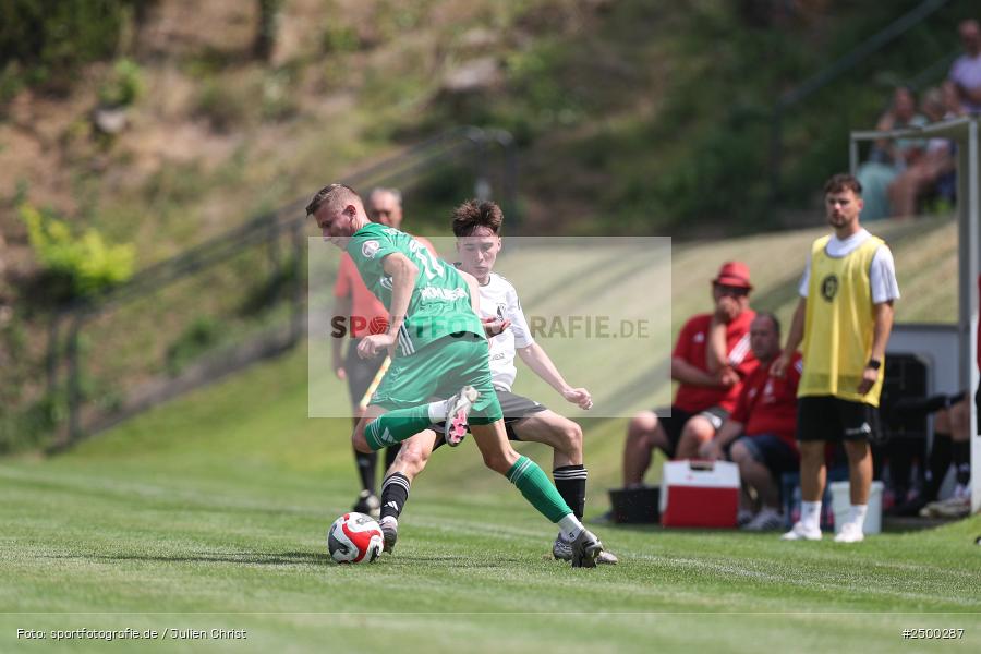sport, action, Sportgelände, SVB, SV Birkenfeld, Fussball, FCV, FC Viktoria Mömlingen, Birkenfeld, Bezirksliga Unterfranken West, BFV, 5. Spieltag, 15.08.2025 - Bild-ID: 2500287