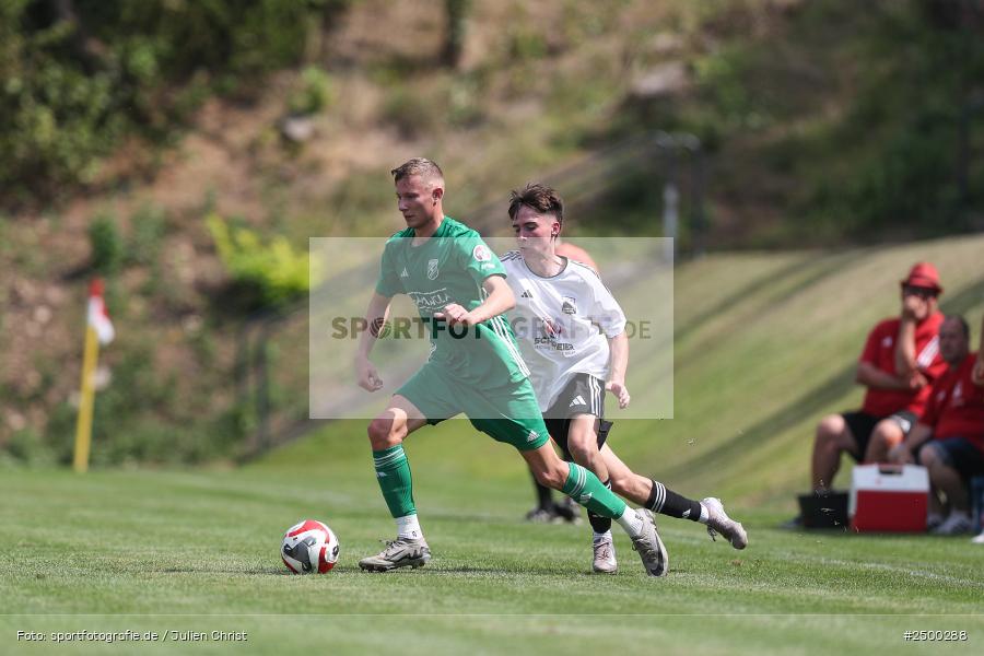 sport, action, Sportgelände, SVB, SV Birkenfeld, Fussball, FCV, FC Viktoria Mömlingen, Birkenfeld, Bezirksliga Unterfranken West, BFV, 5. Spieltag, 15.08.2025 - Bild-ID: 2500288