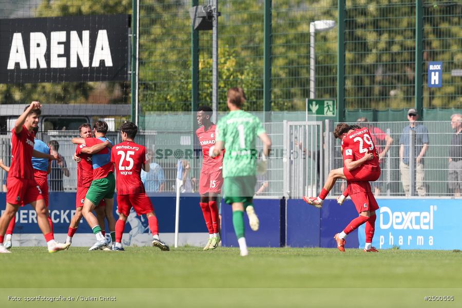 sport, action, SCF, SC Freiburg II, Regionalliga Südwest, RL, Mairec Arena, Fussball, FCB, FC Bayern Alzenau, Alzenau, 3. Spieltag, 16.08.2025 - Bild-ID: 2500555 sport, action, SCF, SC Freiburg II, Regionalliga Südwest, RL, Mairec Arena, Fussball, FCB, FC Bayern Alzenau, Alzenau, 3. Spieltag, 16.08.2025 - Bild-ID: 2500555
