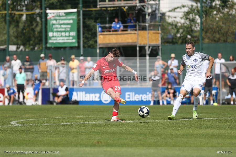 sport, action, SCF, SC Freiburg II, Regionalliga Südwest, RL, Mairec Arena, Fussball, FCB, FC Bayern Alzenau, Alzenau, 3. Spieltag, 16.08.2025 - Bild-ID: 2500577 sport, action, SCF, SC Freiburg II, Regionalliga Südwest, RL, Mairec Arena, Fussball, FCB, FC Bayern Alzenau, Alzenau, 3. Spieltag, 16.08.2025 - Bild-ID: 2500577