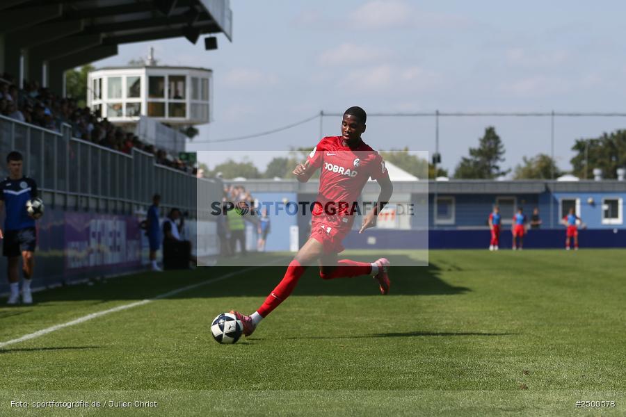 sport, action, SCF, SC Freiburg II, Regionalliga Südwest, RL, Mairec Arena, Fussball, FCB, FC Bayern Alzenau, Alzenau, 3. Spieltag, 16.08.2025 - Bild-ID: 2500578 sport, action, SCF, SC Freiburg II, Regionalliga Südwest, RL, Mairec Arena, Fussball, FCB, FC Bayern Alzenau, Alzenau, 3. Spieltag, 16.08.2025 - Bild-ID: 2500578