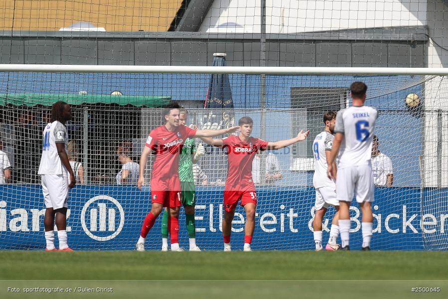 sport, action, SCF, SC Freiburg II, Regionalliga Südwest, RL, Mairec Arena, Fussball, FCB, FC Bayern Alzenau, Alzenau, 3. Spieltag, 16.08.2025 - Bild-ID: 2500645 sport, action, SCF, SC Freiburg II, Regionalliga Südwest, RL, Mairec Arena, Fussball, FCB, FC Bayern Alzenau, Alzenau, 3. Spieltag, 16.08.2025 - Bild-ID: 2500645