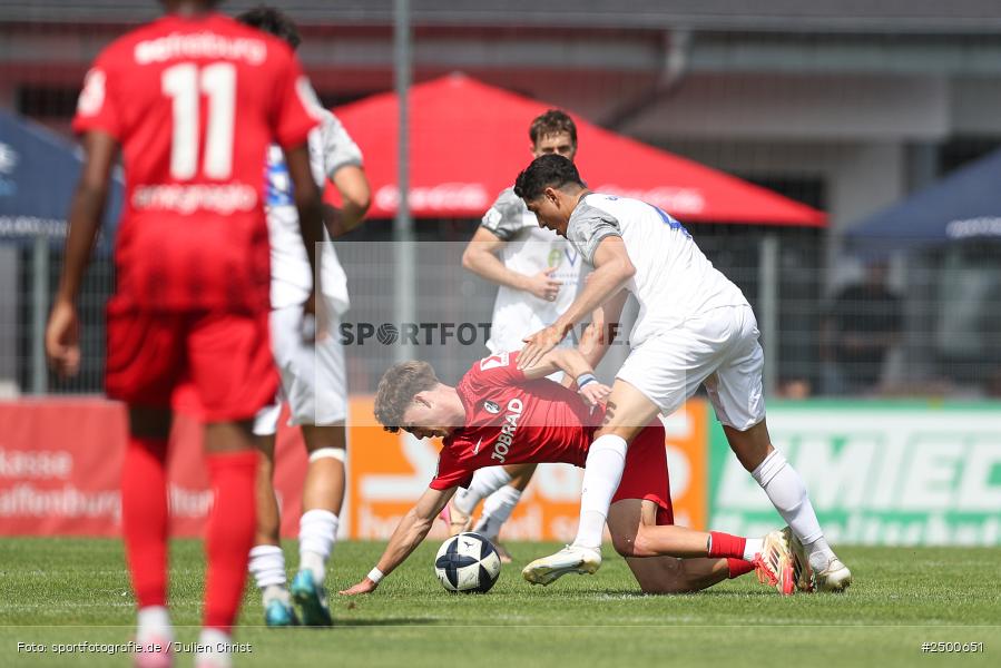 sport, action, SCF, SC Freiburg II, Regionalliga Südwest, RL, Mairec Arena, Fussball, FCB, FC Bayern Alzenau, Alzenau, 3. Spieltag, 16.08.2025 - Bild-ID: 2500651 sport, action, SCF, SC Freiburg II, Regionalliga Südwest, RL, Mairec Arena, Fussball, FCB, FC Bayern Alzenau, Alzenau, 3. Spieltag, 16.08.2025 - Bild-ID: 2500651