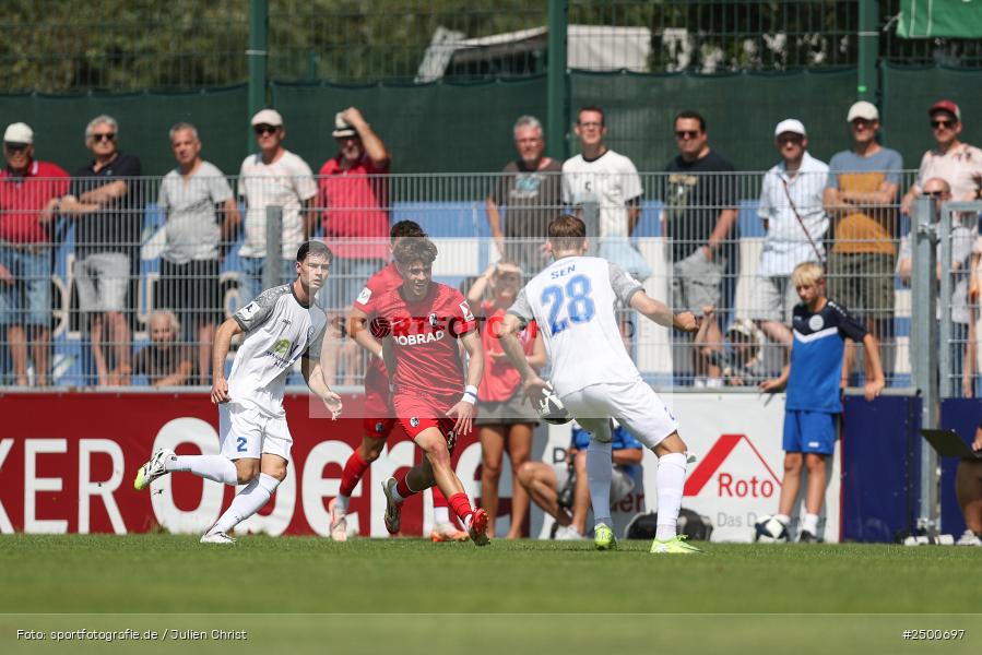 sport, action, SCF, SC Freiburg II, Regionalliga Südwest, RL, Mairec Arena, Fussball, FCB, FC Bayern Alzenau, Alzenau, 3. Spieltag, 16.08.2025 - Bild-ID: 2500697 sport, action, SCF, SC Freiburg II, Regionalliga Südwest, RL, Mairec Arena, Fussball, FCB, FC Bayern Alzenau, Alzenau, 3. Spieltag, 16.08.2025 - Bild-ID: 2500697