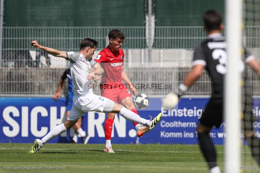 sport, action, SCF, SC Freiburg II, Regionalliga Südwest, RL, Mairec Arena, Fussball, FCB, FC Bayern Alzenau, Alzenau, 3. Spieltag, 16.08.2025 - Bild-ID: 2500743 sport, action, SCF, SC Freiburg II, Regionalliga Südwest, RL, Mairec Arena, Fussball, FCB, FC Bayern Alzenau, Alzenau, 3. Spieltag, 16.08.2025 - Bild-ID: 2500743